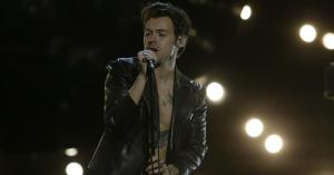 ‘Don’t Worry Darling’: Harry Styles’ Dance Scene Inspires Big Reactions From Fans