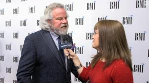 Country Music Legend Retiring From the Road