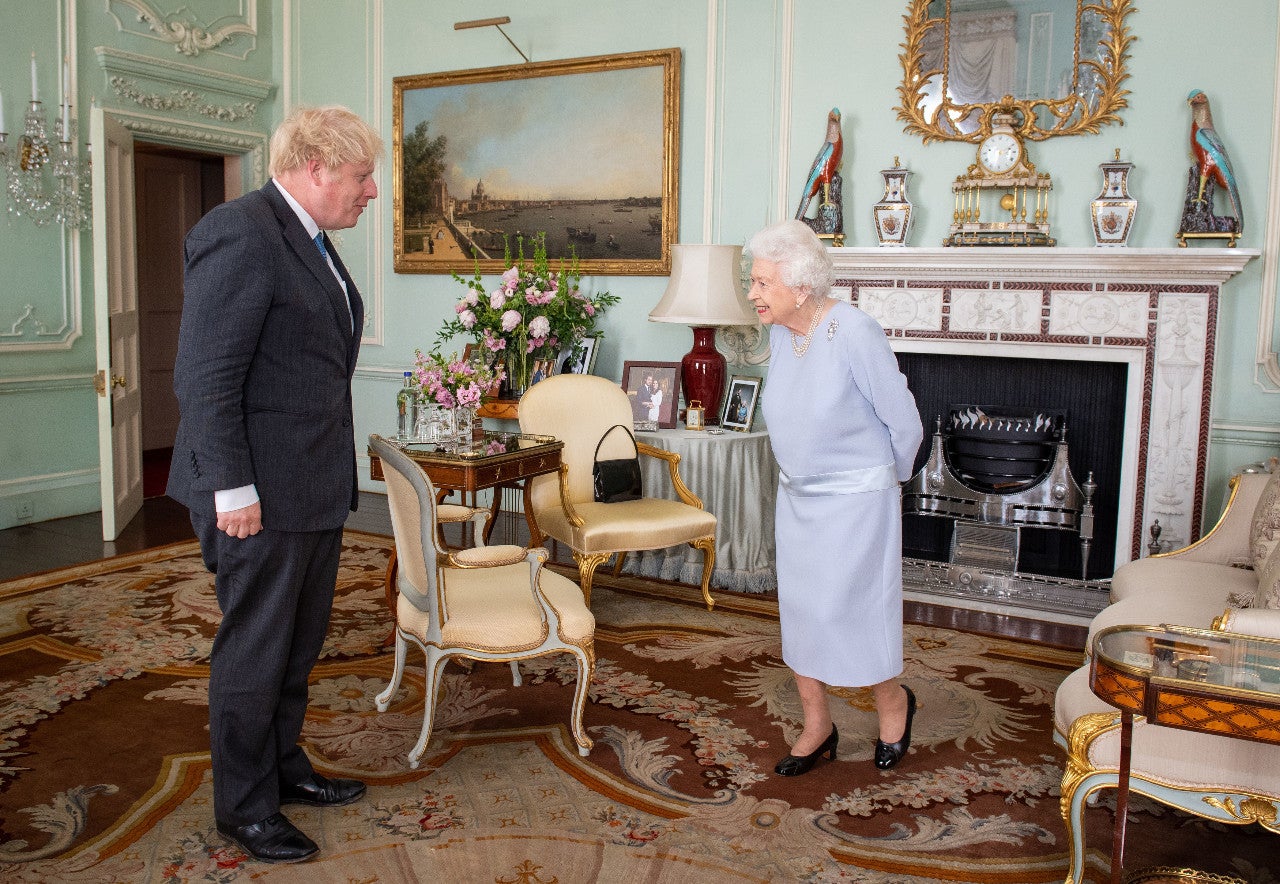 queen-elizabeth-british-prime-minister-boris-johnson