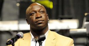 Vikings Legend John Randle Takes Shot at Green Bay Packers for Aaron Rodgers Drama (Exclusive)