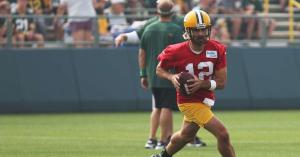 Former Packers Teammate Says Aaron Rodgers Will Join New NFL Team in 2022