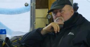 ‘Bering Sea Gold’: Vernon Adkison Isn’t Feeling Good About Steve Riedel’s First Dive in Exclusive Finale Clip