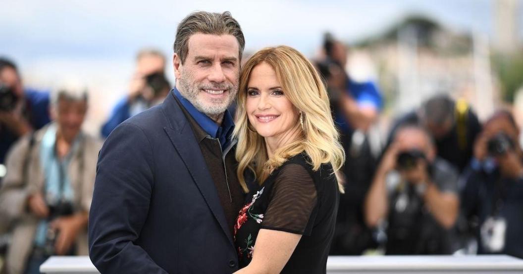 john-travolta-kelly-preston-20107776.jpg