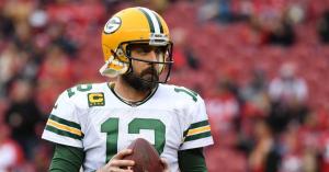 Former Packers Coach Blames Team for Aaron Rodgers Drama