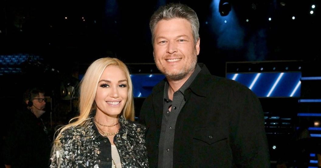 gwen-stefani-blake-shelton-grammys-20110453.jpg