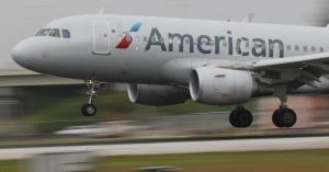 American Airlines Forced to Cancel Hundreds of Flights This Weekend, Will Continue Into July