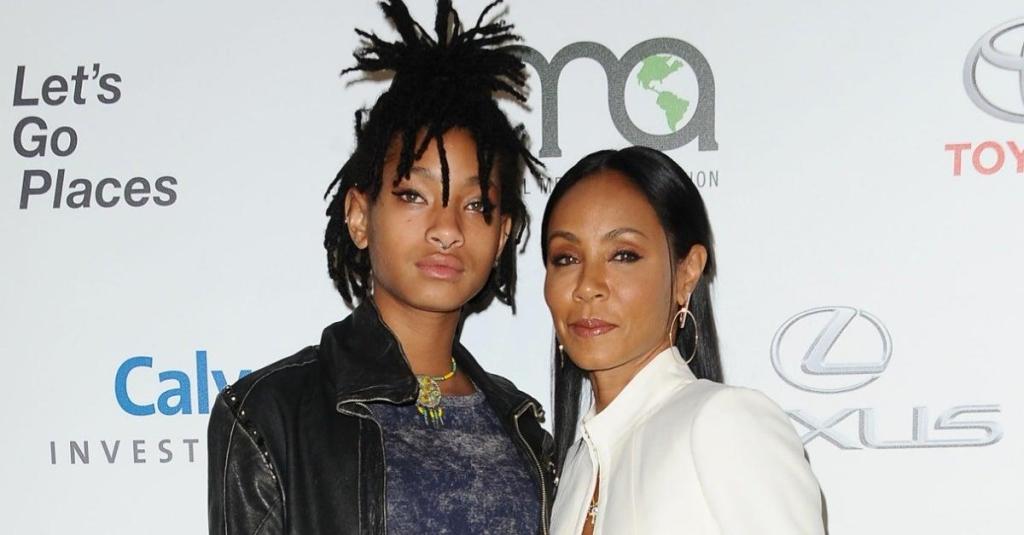 jada-pinkett-smith-willow-smith-20107591.jpg