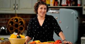 ‘Jeopardy!’: Mayim Bialik Reveals When Her Episodes Begin Airing