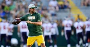 Aaron Rodgers Has an Interesting Request for NFL Ahead of 2021 Season