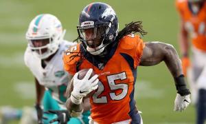 Broncos’ Melvin Gordon Reacts to Aaron Rodgers Trade Rumors