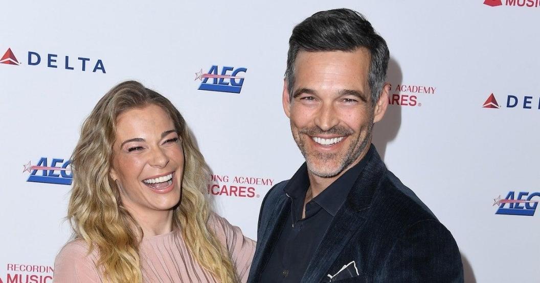 leann-rimes-eddie-cibrian-20108618.jpg