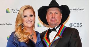 Garth Brooks and Trisha Yearwood Gift the Carters a Classic Car for 75th Wedding Anniversary