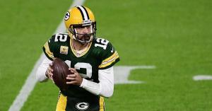 Packers Reportedly Working on Big Trade With Texans to Meet Aaron Rodgers’ Request