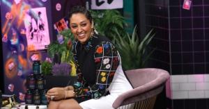 Tia Mowry-Hardict Revives Bright Hairstyle in New Photos