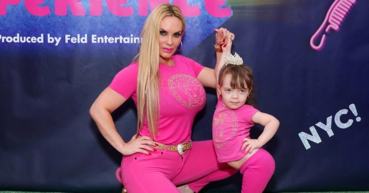 Coco Austin and Daughter Chanel Twin in Matching Swimsuits(02)