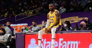 NBA Fans Blast LeBron James, Lakers for Losing First Round Playoff Series