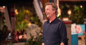 David Spade Reveals If He’d Return to Host ‘Bachelor in Paradise’ Again