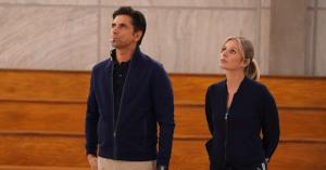 ‘Big Shot’: Marvyn Checks in on Holly’s Practice in Exclusive Clip