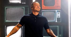 Kane Brown Kicks out Concertgoer for Flipping Him the Bird