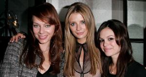 ‘The O.C.’ Stars Rachel Bilson and Melinda Clarke Address Mischa Barton’s ‘Perplexing’ Claims