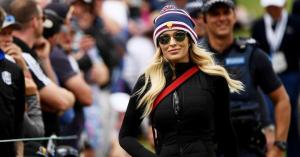 Paulina Gretzky Teases Wedding ‘Countdown’ in New Photo