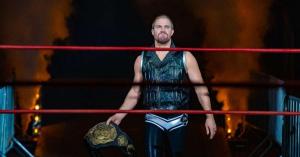 ‘Heels’: Stephen Amell Details How Cody Rhodes Helped Him Prepare for Pro Wrestling Series