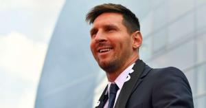 Lionel Messi Officially Signs With New Club After Leaving FC Barcelona