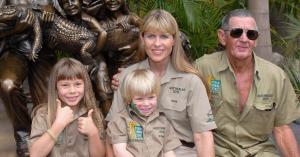 Bindi Irwin Opens up About ‘Abusive Relationship’ With Grandfather Bob on Father’s Day