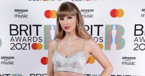 Taylor Swift Announces Re-Release of ‘Red’ for This Fall