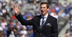 Eli Manning Gives NSFW Gesture During ‘Monday Night Football’ Broadcast