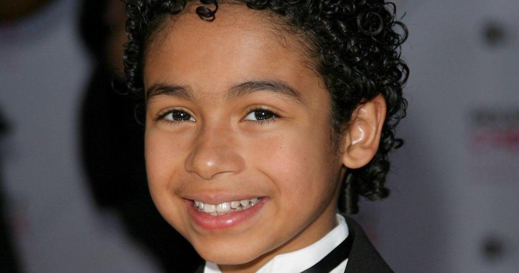 noah-gray-cabey.jpg