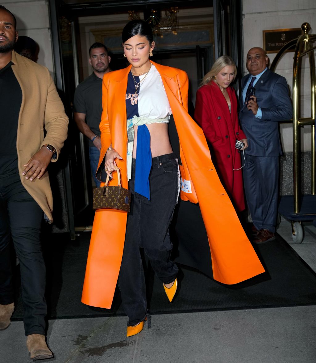 kylie-jenner-fashion-week.jpg