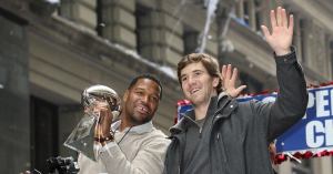 Eli Manning Surprises Michael Strahan Live on ‘Good Morning America’ With Huge Career Honor
