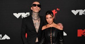 Kourtney Kardashian and Travis Barker Make Red Carpet Debut at 2021 VMAs