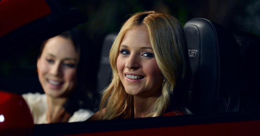 pretty-little-liars-cast-getty-images-20112298.jpg