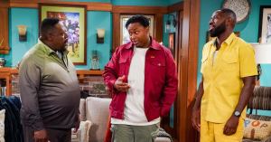 Marcel Spears Talks ‘The Neighborhood’ Storylines and Behind-the-Scenes Changes (Exclusive)