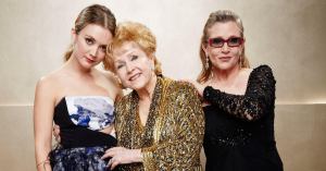 Billie Lourd Emotionally Remembers Mom Carrie Fisher 6 Years After Her Death