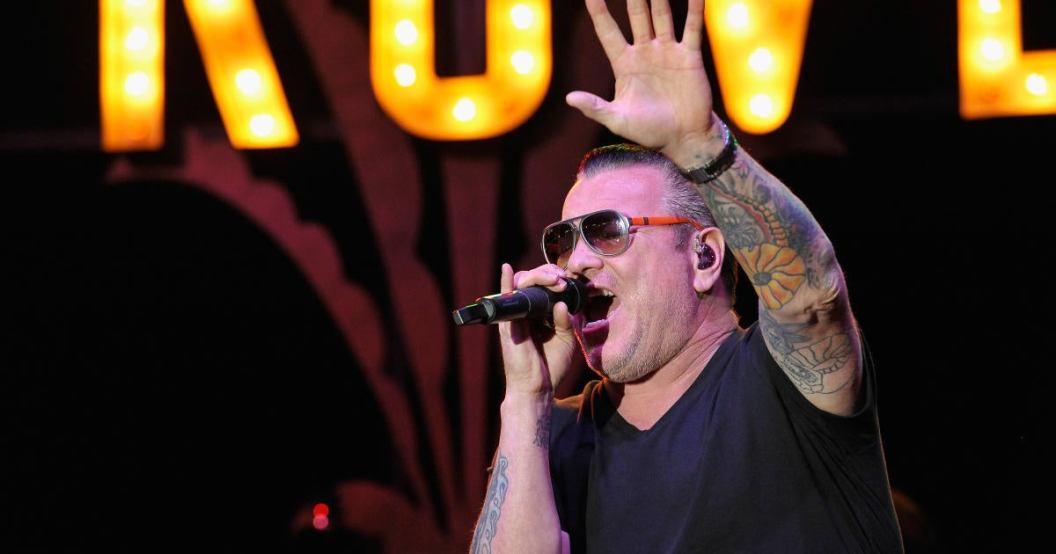 smash-mouth-steve-harwell.jpg