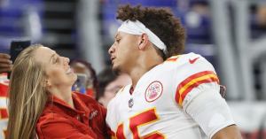 Patrick Mahomes’ Fiancee Brittany Matthews Claps Back at Fans Criticizing Her Tweets During Chiefs Game