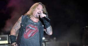 Motley Crue’s Vince Neil Gives Recovery Update After Breaking Ribs Falling From Stage