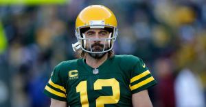 Aaron Rodgers, Packers Hit With Fines in New COVID Violations Fallout