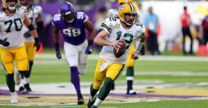 Aaron Rodgers Gives Discouraging Update on Toe Injury