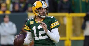 Aaron Rodgers Gets Emotional After Packers Win in Star QB’s Return From COVID-19