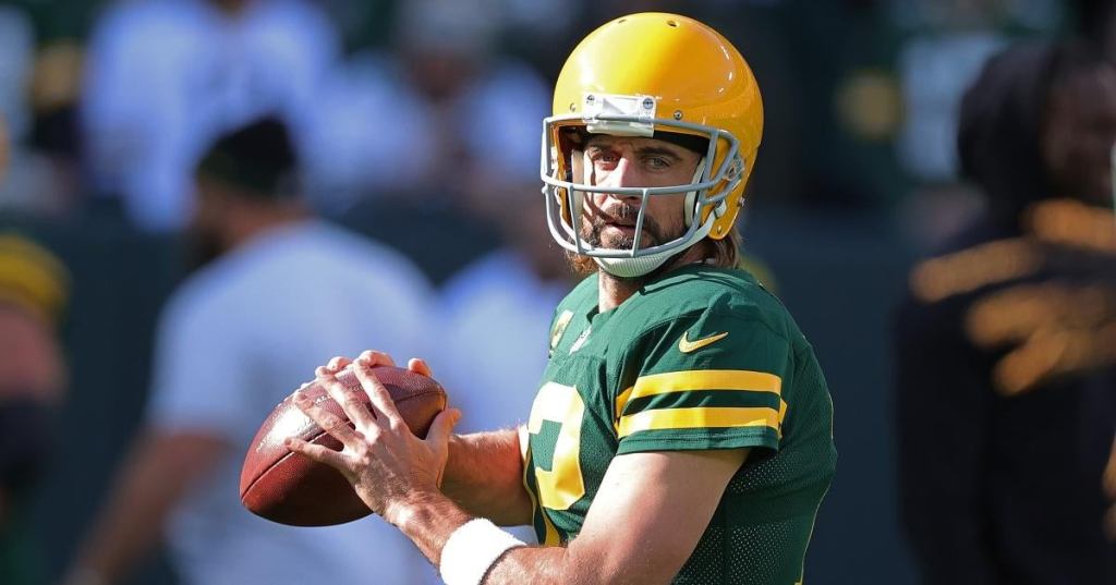 social-media-goes-after-aaron-rodgers-not-receiving-covid-19-vaccine.jpg