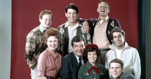 ‘Happy Days’ Actor Gavan O’Herlihy Dead at 70