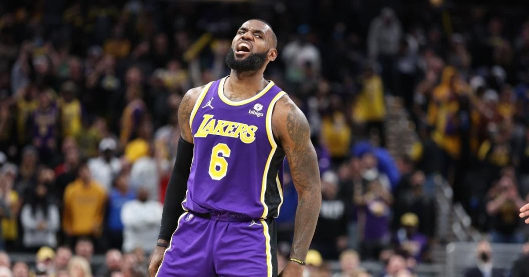 lebron-james-fined-obscene-gesture.jpg