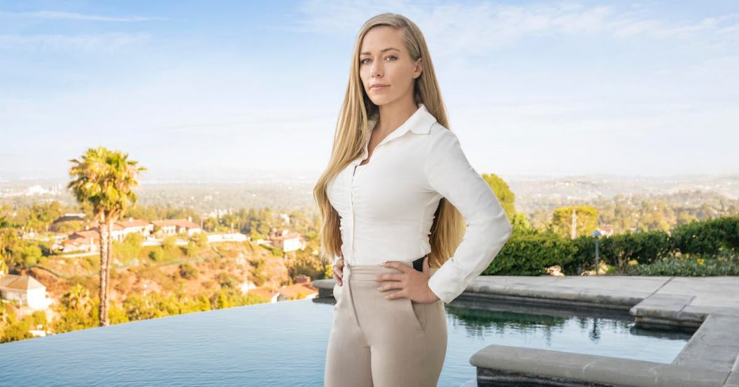 kendra-wilkinson-kendrasellshollywood.jpg