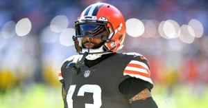 Odell Beckham Jr.’s Father Posts Video of Baker Mayfield Not Passing to Browns Receiver