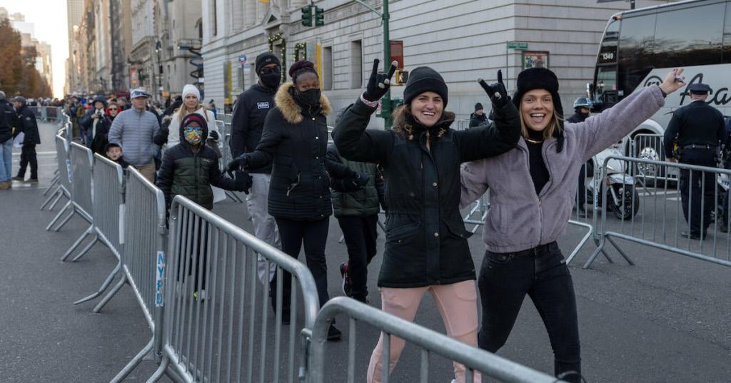 macys-thanksgiving-day-parade-2021-getty-alexi-rosenfeld-contributor.jpg