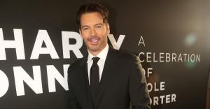 Macy’s Thanksgiving Day Parade: Bald Harry Connick Jr. for ‘Annie’ Performance Has Viewers Freaking Out